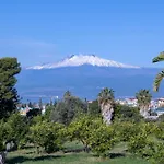 Гостьовий будинок Iris Джардіні-Наксос