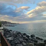 Гостьовий будинок Iris Джардіні-Наксос