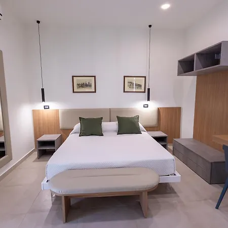 Iris Pensjonat Giardini-Naxos